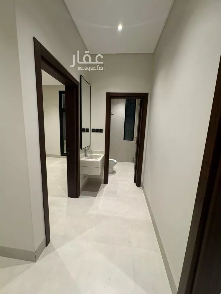 شقة للبيع في شارع شقيق بن سلمة, حي العرين, مدينة أبها, منطقة عسير صورة 4