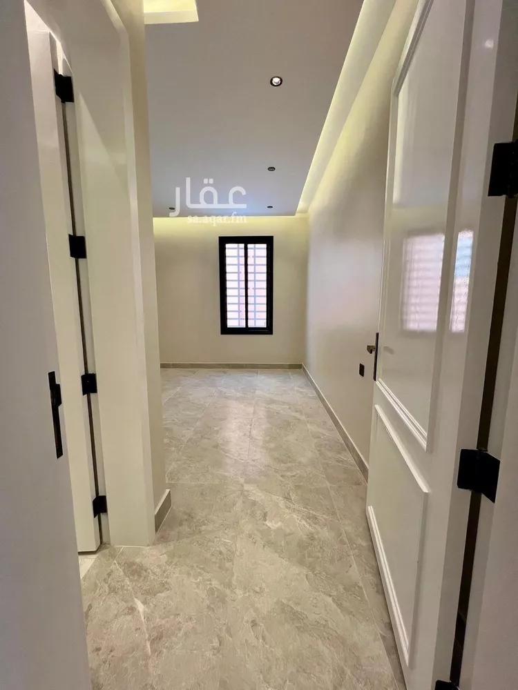 شقة للبيع في شارع الظهيران, حي سلطانة, مدينة أبها, منطقة عسير صورة 2