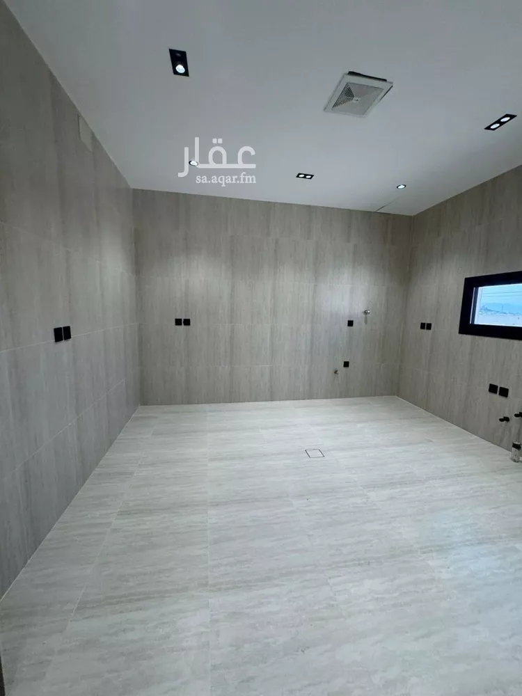 شقة للبيع في شارع الغائر, حي المروج, مدينة أبها, منطقة عسير صورة 4