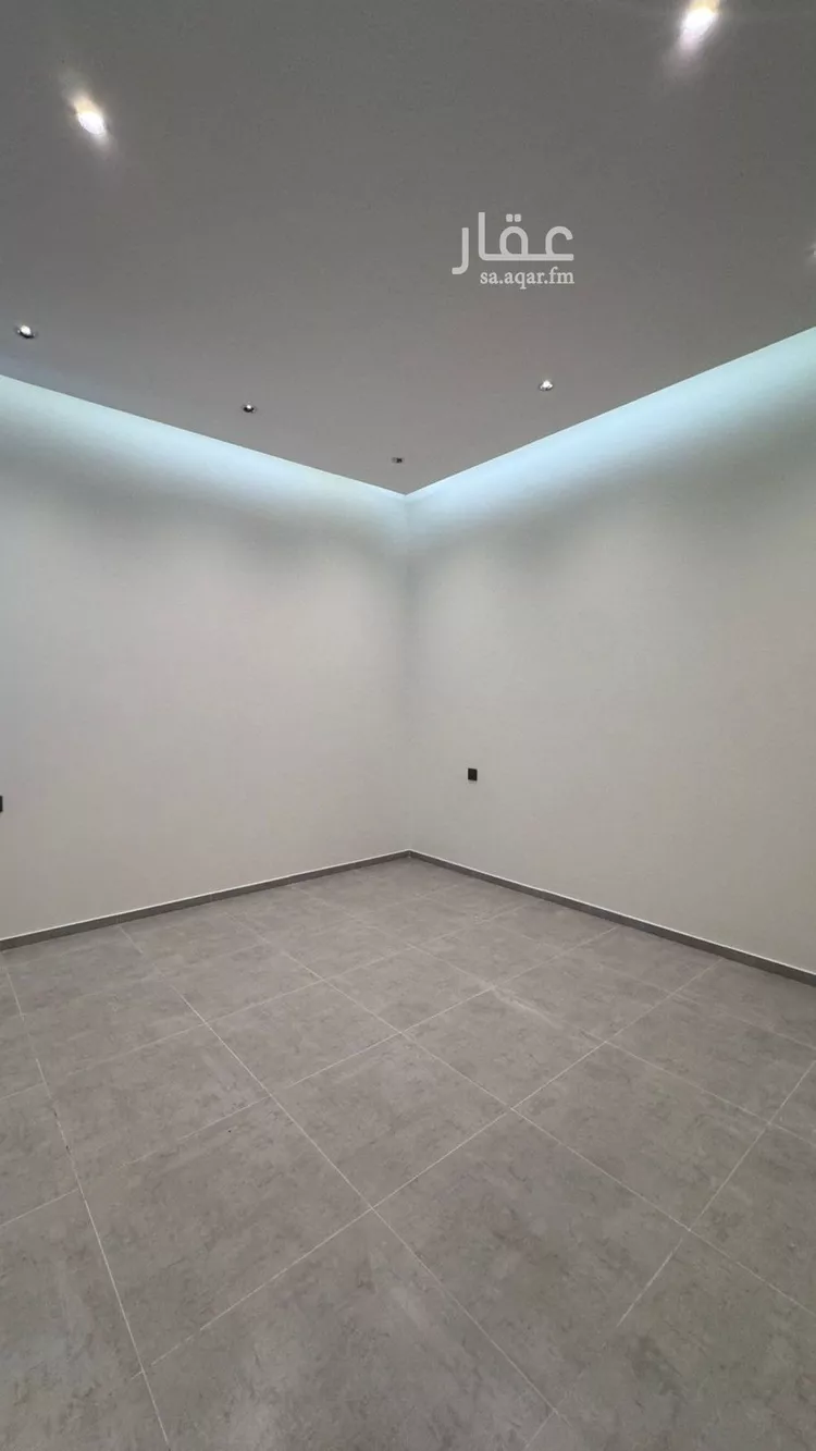 شقة للبيع في شارع شارع قلعه صلاح الدين, حي البديع, مدينة أبها, منطقة عسير صورة 3