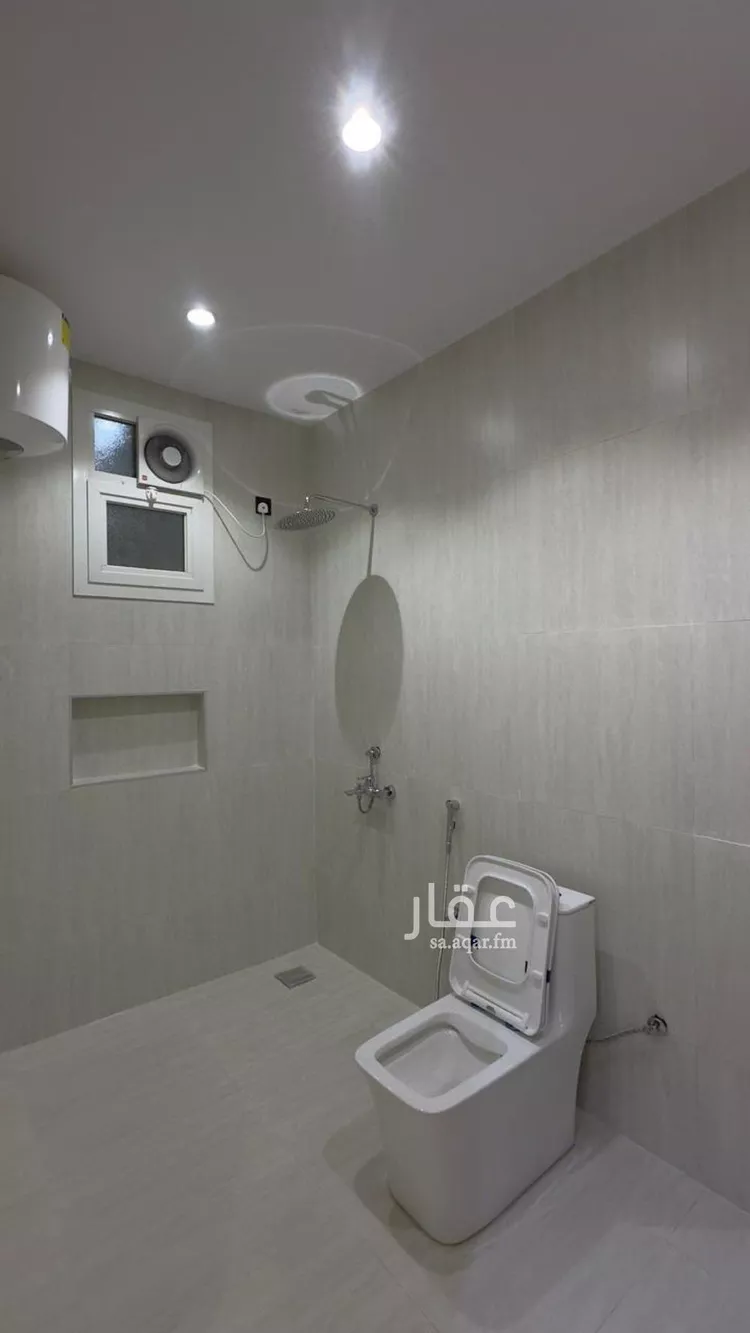 شقة للبيع في شارع الحناء, حي العقيق, مدينة أبها, منطقة عسير صورة 2