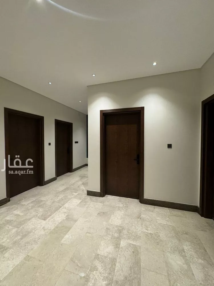 شقة للبيع في شارع شقيق بن سلمة, حي العرين, مدينة أبها, منطقة عسير صورة 2