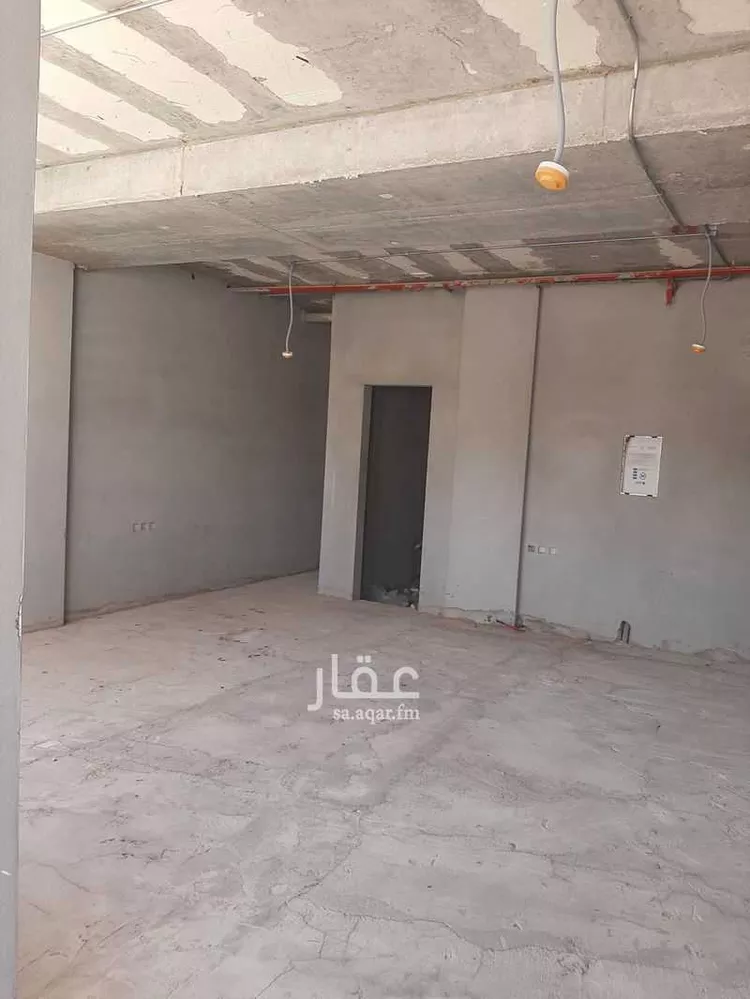 محل للإيجار في شارع عمر مكرم, حي المهدية, مدينة الرياض, منطقة الرياض صورة 5