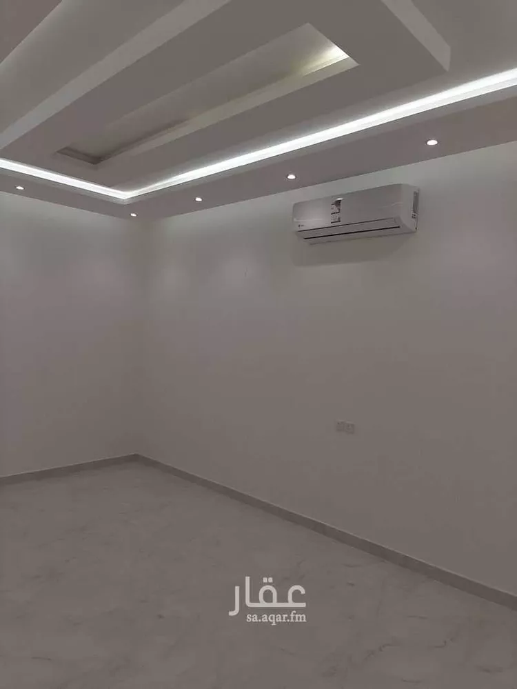 فيلا للبيع في شارع ابن القطاع, حي المهدية, مدينة الرياض, منطقة الرياض صورة 3