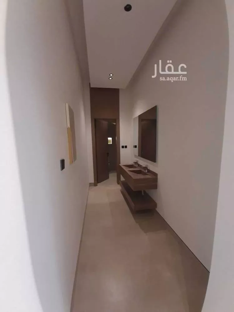 فيلا للبيع في شارع أبي الفرج الفراش, حي المهدية, مدينة الرياض, منطقة الرياض صورة 5