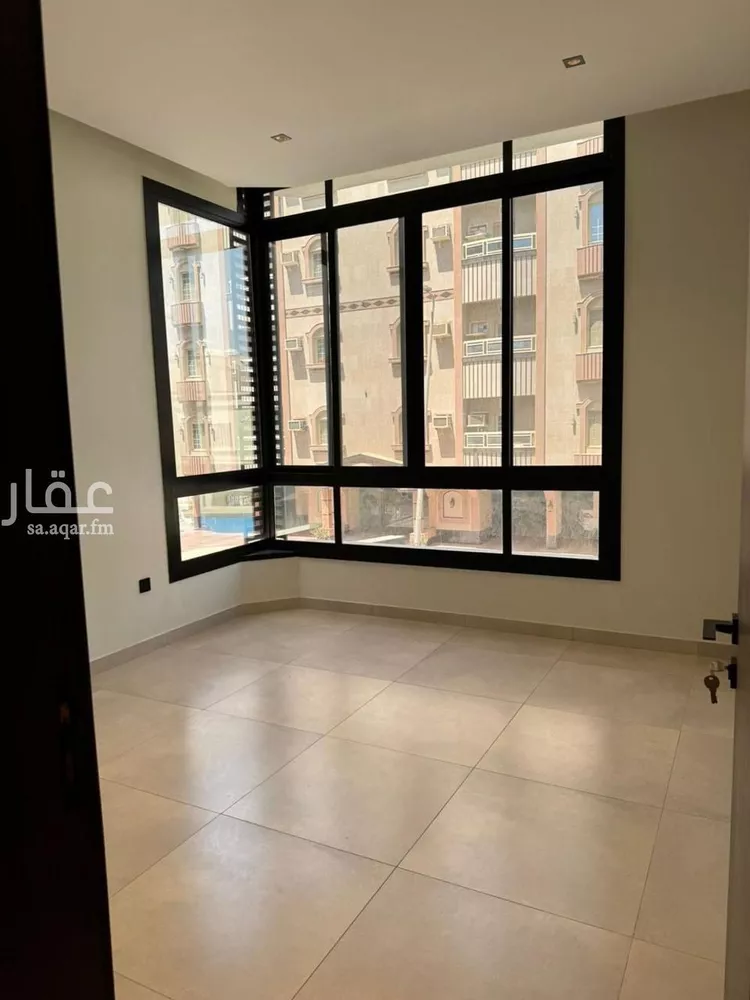 شقة للبيع في شارع المعاون, حي العزيزية, مدينة جدة, منطقة مكة المكرمة 8