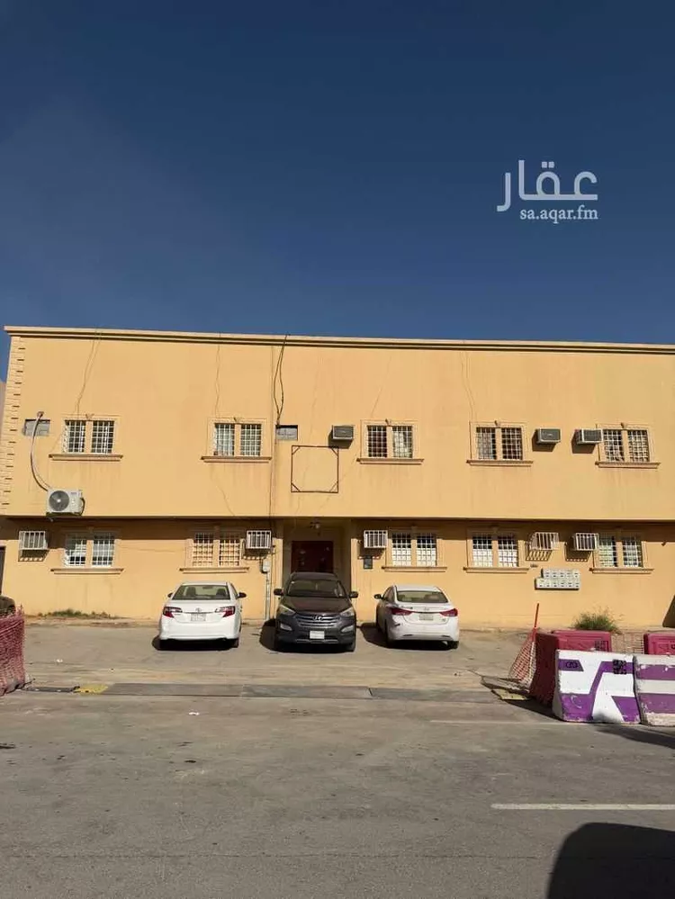 عمارة للبيع في شارع سليمان بن ماجد, حي العريجاء الأوسط, مدينة الرياض, منطقة الرياض