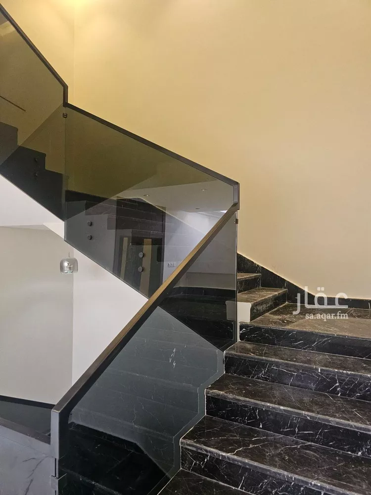 فيلا للبيع في شارع ابن مشعل, حي الإزدهار, مدينة الرياض, منطقة الرياض صورة 5