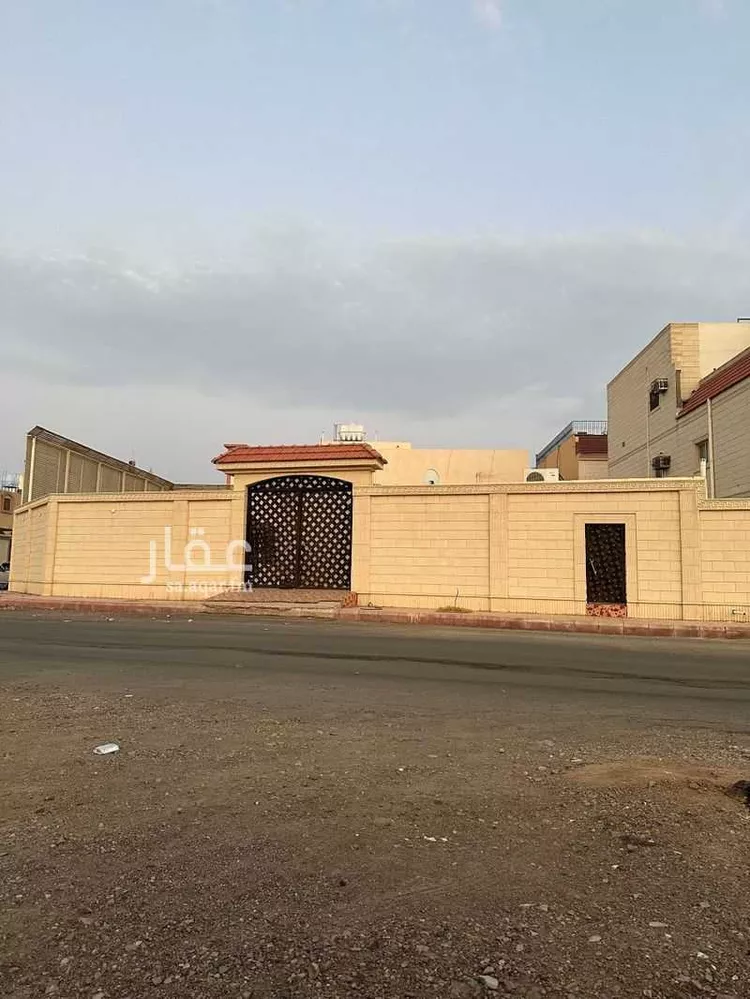 Land for Sale in Medina Ad Difa