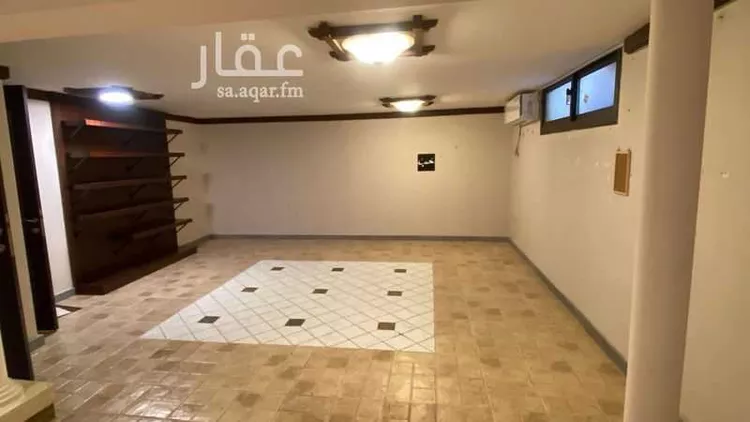 فيلا للبيع في شارع ناصر الدين البيضاوي ، حي الربوة ، الرياض ، منطقة الرياض صورة 2