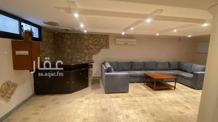 فيلا للبيع في شارع ناصر الدين البيضاوي ، حي الربوة ، الرياض ، منطقة الرياض صورة 4