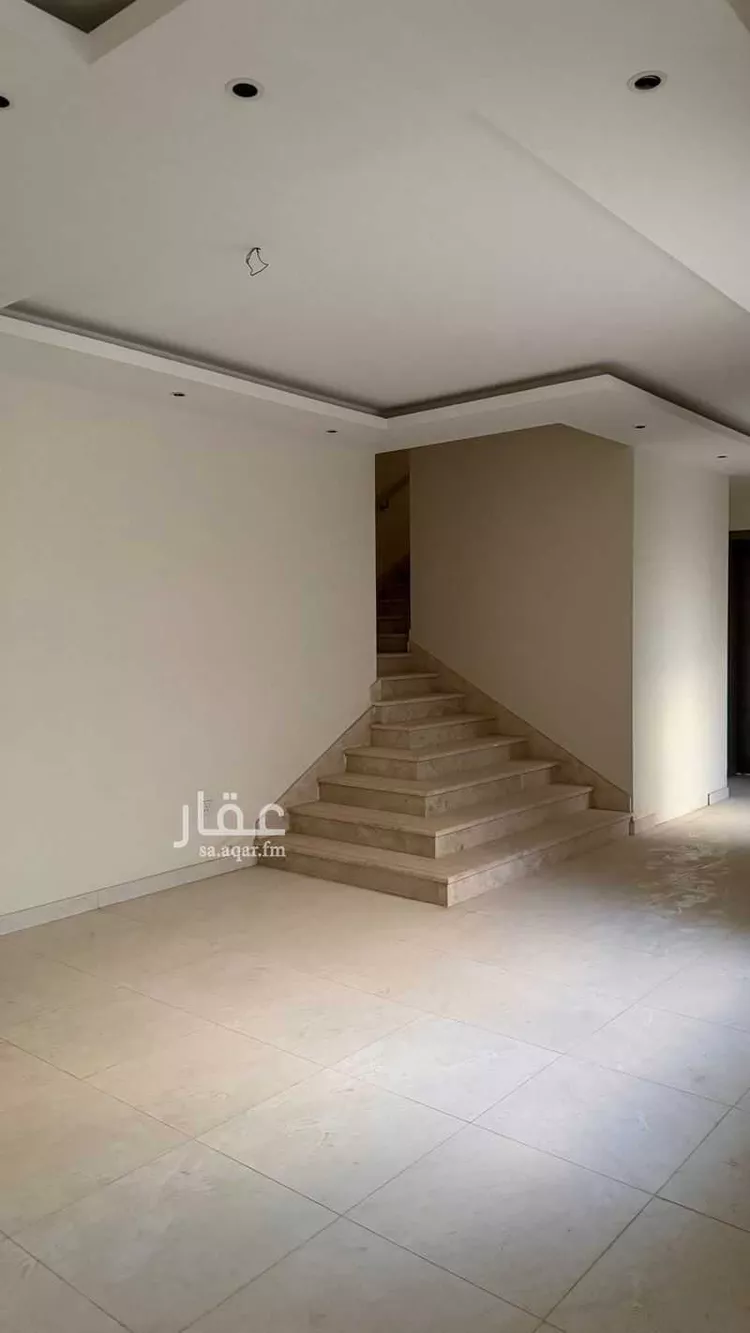 فيلا للإيجار في شارع 30868666, حي عريض, مدينة الرياض, منطقة الرياض صورة 4