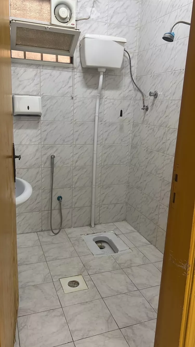 دور للإيجار في شارع روهب, حي شبرا, مدينة الرياض, منطقة الرياض صورة 5
