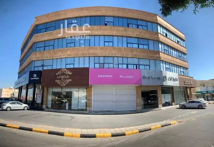 مكتب تجاري للإيجار في شارع المنتزة 3, حي المنتزة الشرقي, مدينة بريدة, منطقة القصيم