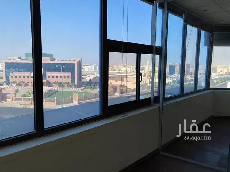 مكتب تجاري للإيجار في شارع المنتزة 3, حي المنتزة الشرقي, مدينة بريدة, منطقة القصيم صورة 2