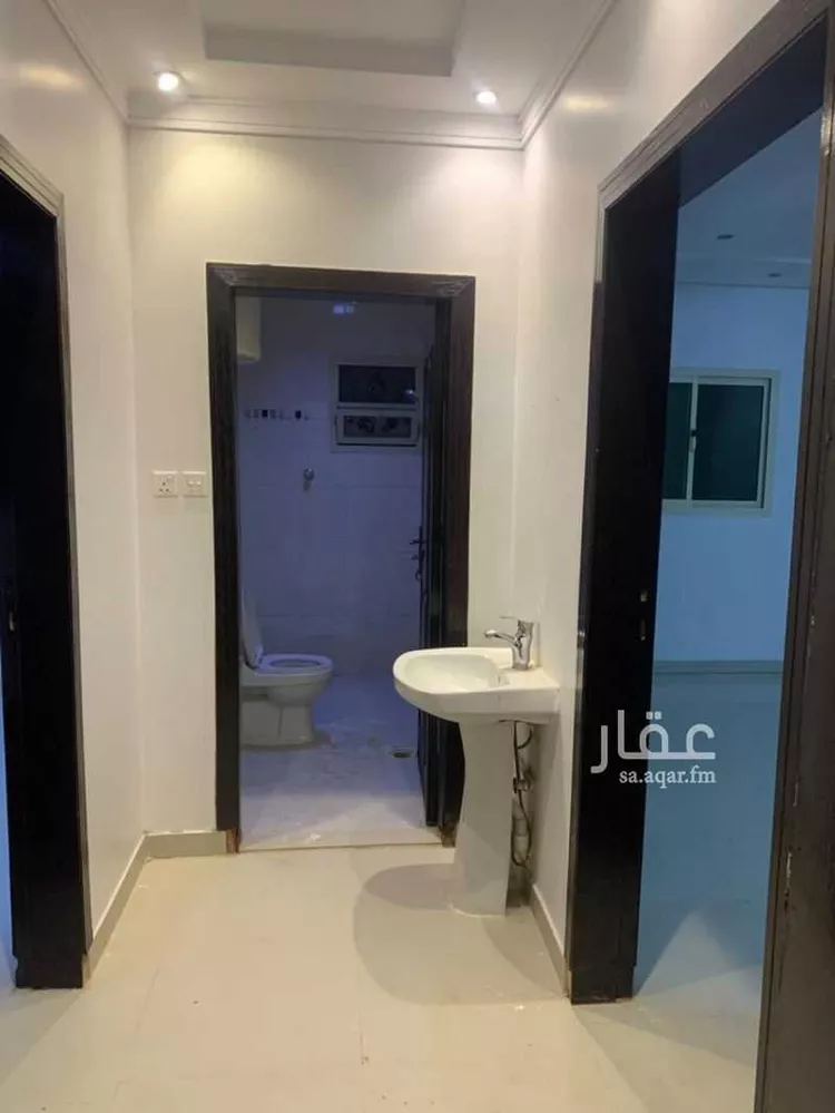 شقة للإيجار في شارع أبي القاسم الثمانيني ، حي الرمال ، الرياض ، منطقة الرياض