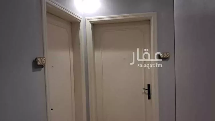 عمارة للبيع في شارع مصطفى جواد, حي الوزارات, مدينة الرياض, منطقة الرياض صورة 2