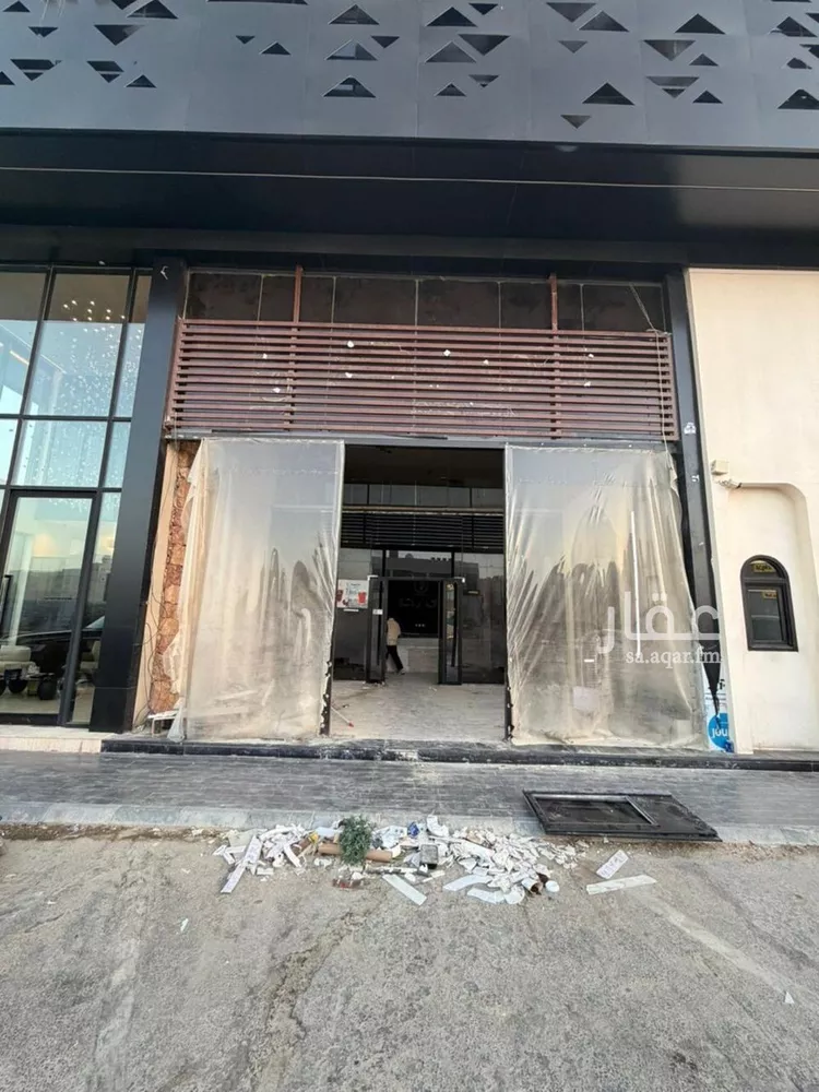 محل للإيجار في شارع سعود ابن فيصل الفرعي, حي العقيق, مدينة الرياض, منطقة الرياض صورة 2