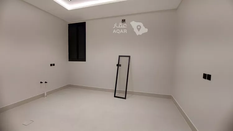 دور للبيع في شارع اسامة الحارثي, حي غرناطة, مدينة المزاحمية, منطقة الرياض 13