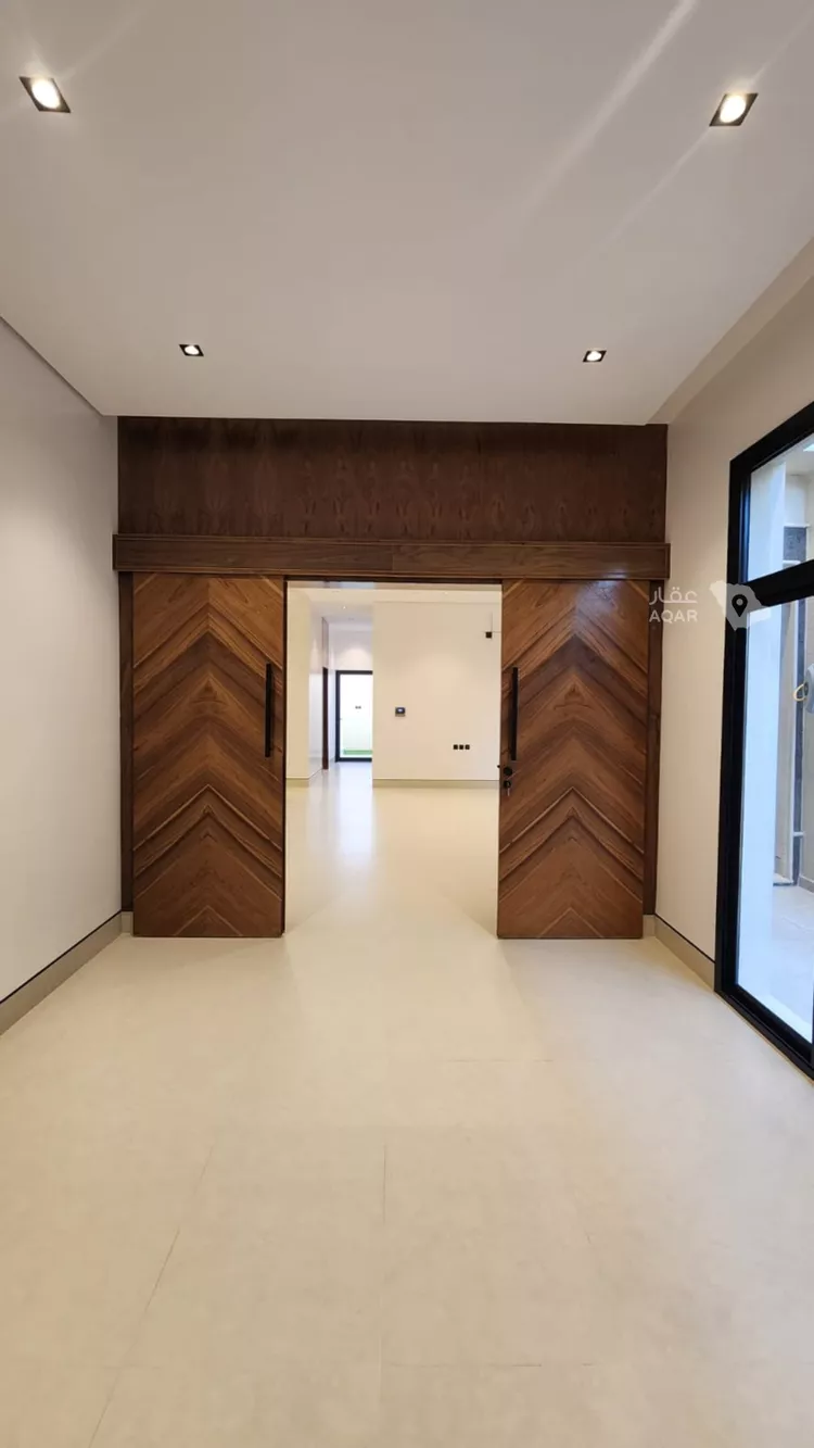 دور للبيع في شارع ابن قدامة, حي غرناطة, مدينة المزاحمية, منطقة الرياض 25