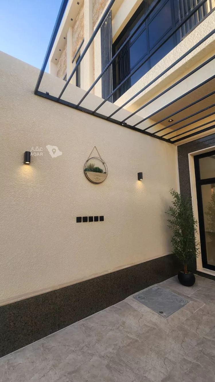دور للبيع في شارع ابن قدامة, حي غرناطة, مدينة المزاحمية, منطقة الرياض 14