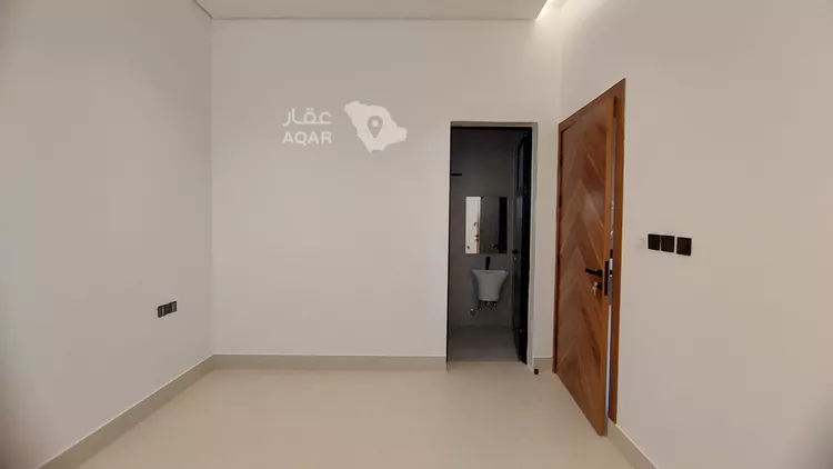 Apartment for Sale in Al Muzahimiyah Tuwaiq