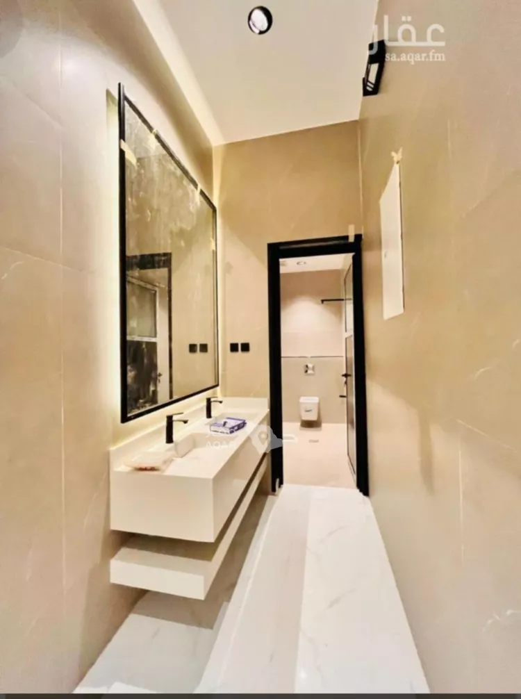 Floor for Sale in Al Muzahimiyah Tuwaiq 6
