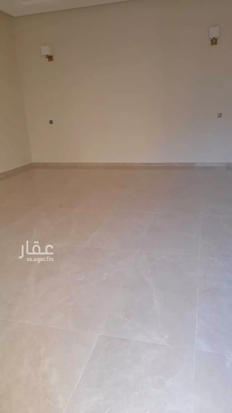 فيلا للبيع في شارع العماد بن محمد الأصبهاني ، حي الشرق ، الرياض ، منطقة الرياض