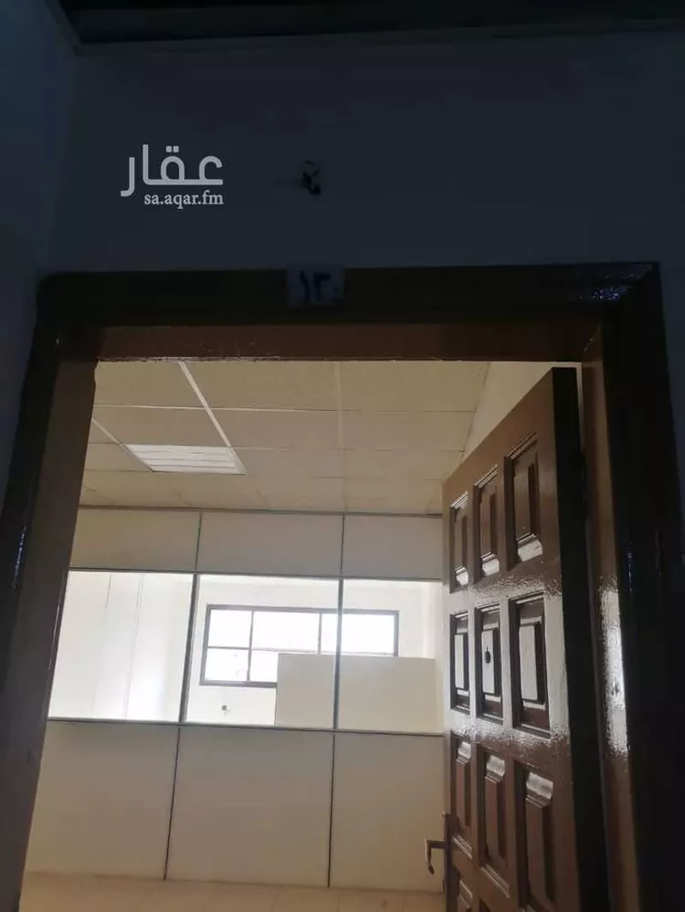 مكتب تجاري للإيجار في شارع المعتمد بن عباد, حي المربع, مدينة الرياض, منطقة الرياض صورة 5
