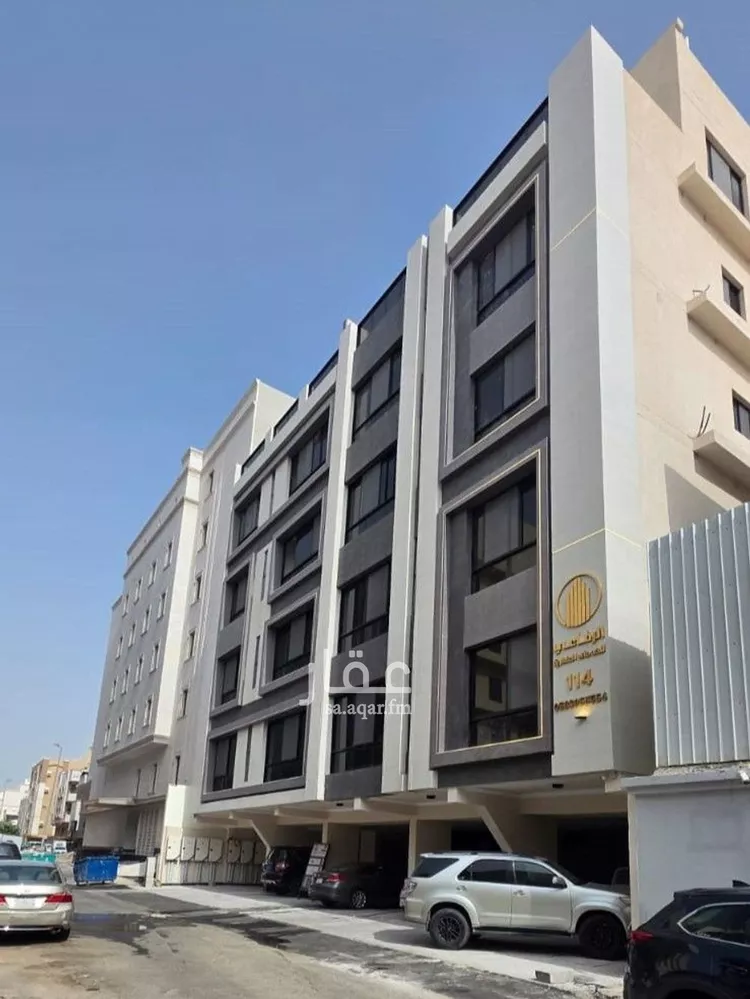 شقة للبيع في شارع الحكيم المغربي, حي الروضة, مدينة جدة, منطقة مكة المكرمة