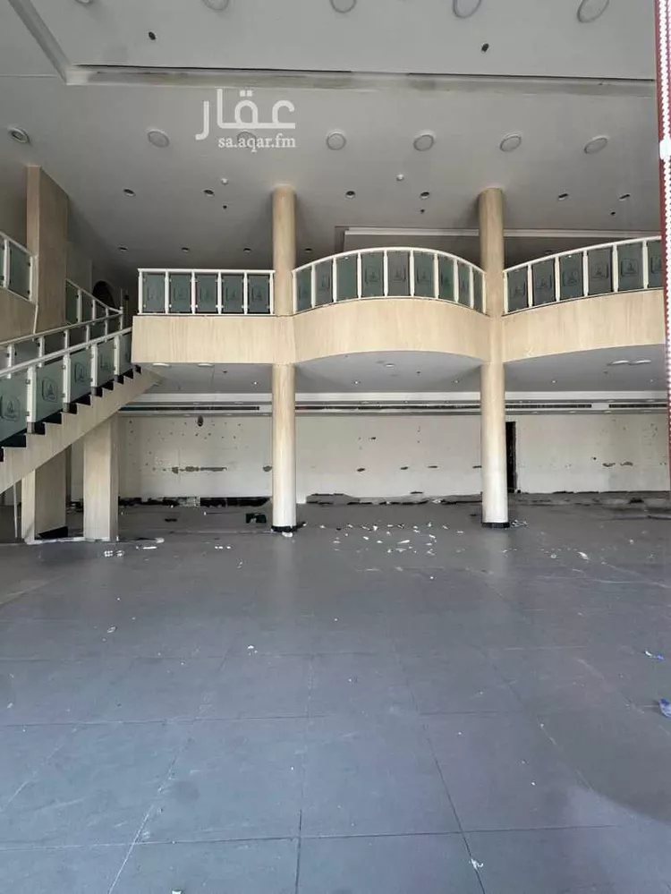عمارة للإيجار في شارع زهرة الربيع, حي النهضة, مدينة بريده, منطقة القصيم صورة 3