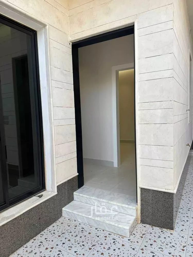 فيلا للبيع في شارع البركات بن الخطاب, حي الشفاء, مدينة الرياض, منطقة الرياض صورة 2