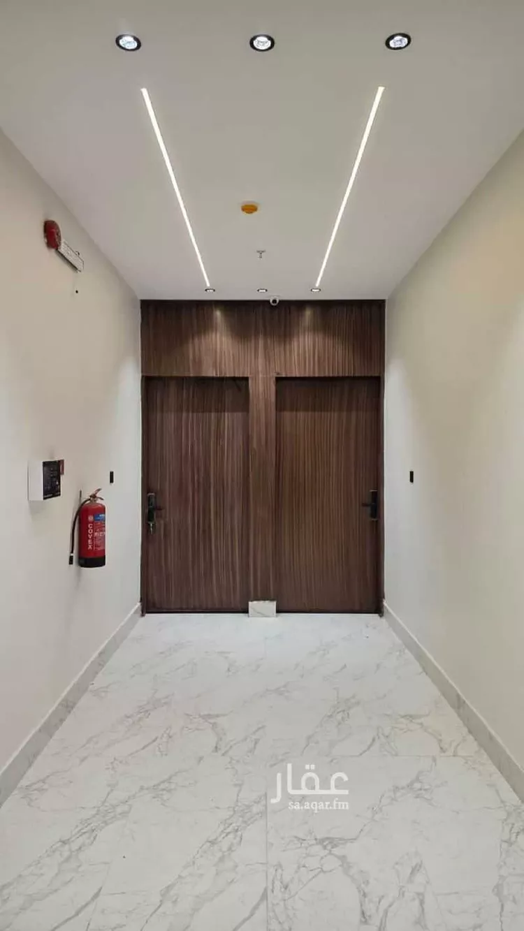 عمارة للبيع في شارع مرة بن خليف, حي المروة, مدينة الرياض, منطقة الرياض صورة 2