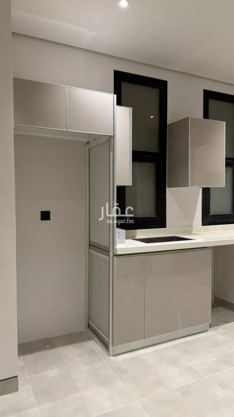 شقة للإيجار في شارع احمد بن سعيد ابن الهندي, حي العارض, مدينة الرياض, منطقة الرياض صورة 2