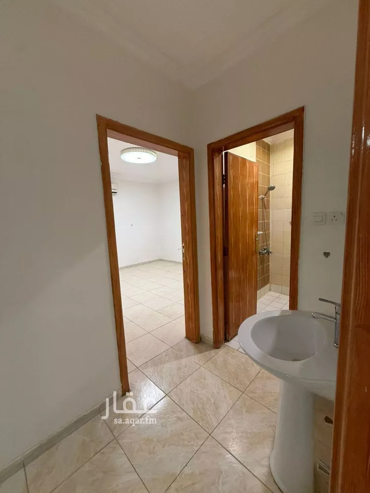 شقة للإيجار في شارع رقم 122, حي المونسية, مدينة الرياض, منطقة الرياض صورة 2