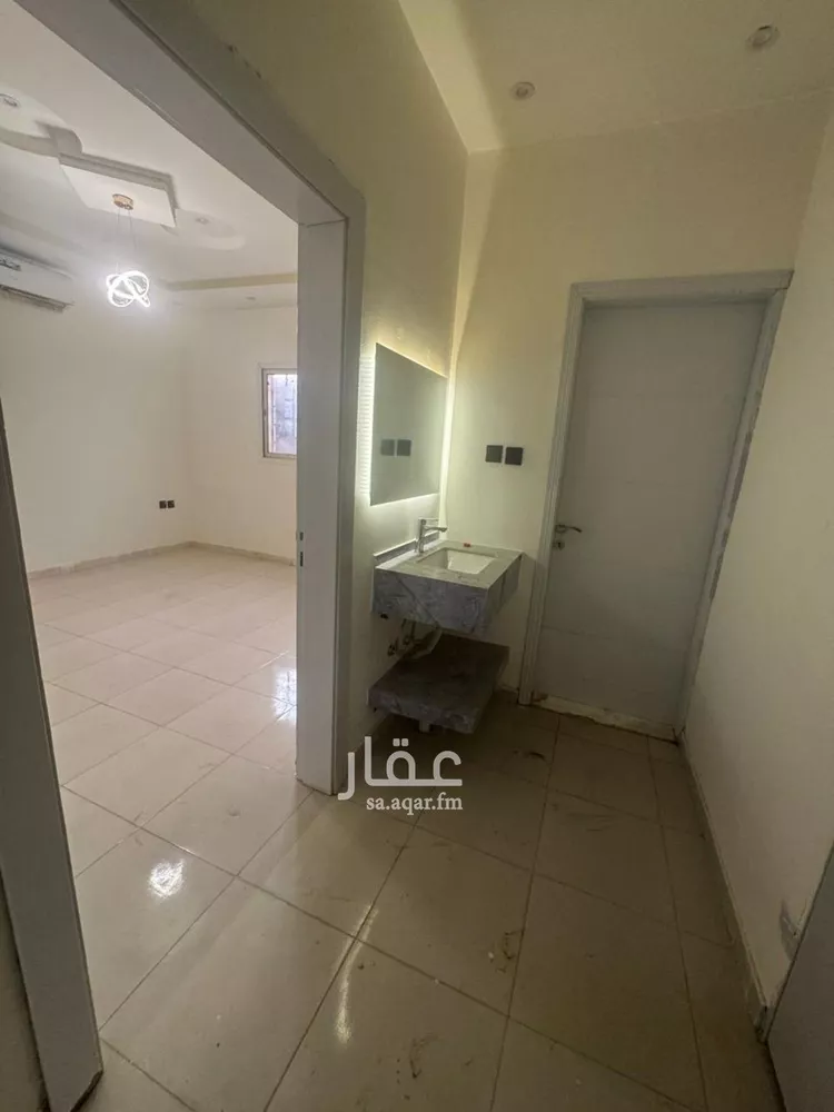 شقة للإيجار في شارع أبي القاسم بن خضير, حي العارض, مدينة الرياض, منطقة الرياض