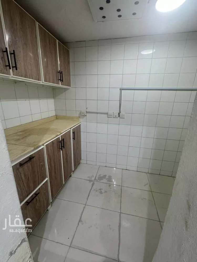 شقة للإيجار في شارع أبي القاسم بن خضير, حي العارض, مدينة الرياض, منطقة الرياض صورة 3