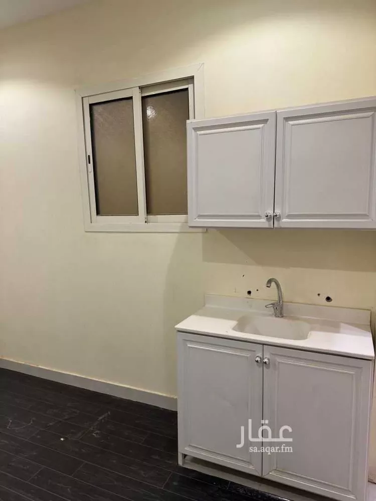 Room for Rent in Riyadh Dhahrat Laban