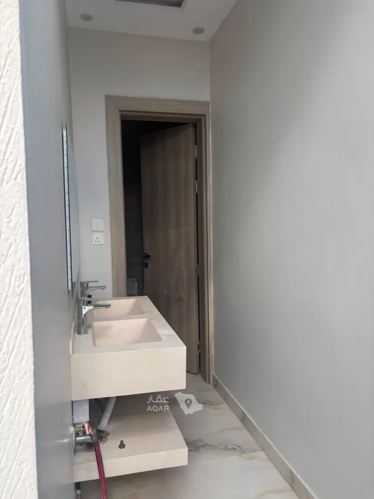 Building for Sale in Medina Nubala 7