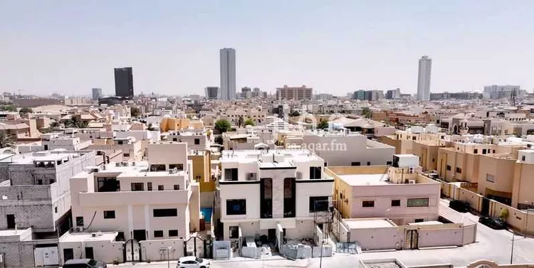 دور للبيع في شارع ابن الآبار, حي الرحمانية, مدينة الرياض, منطقة الرياض