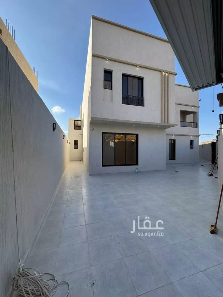 Villa for Sale in Al Bahah Al Dhafyr صورة 3