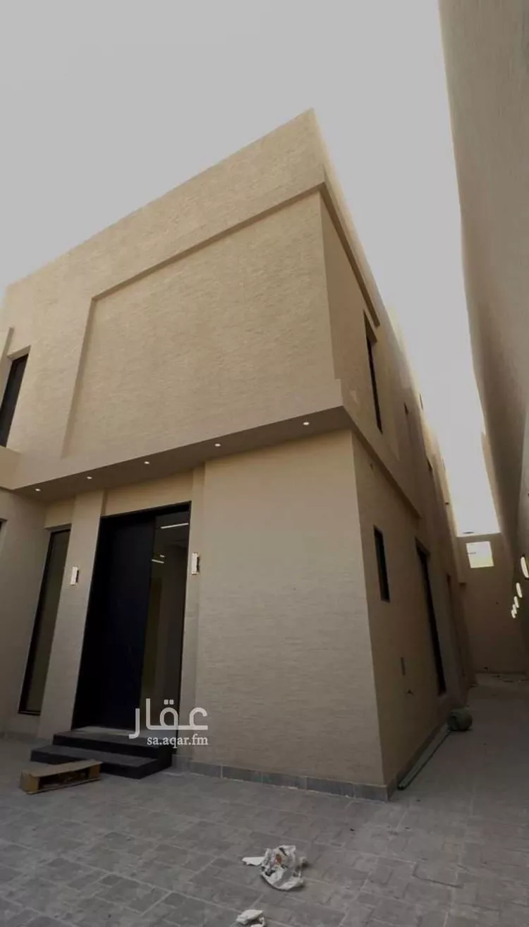 فيلا للبيع في شارع خليص, حي ظهرة لبن, مدينة الرياض, منطقة الرياض صورة 2