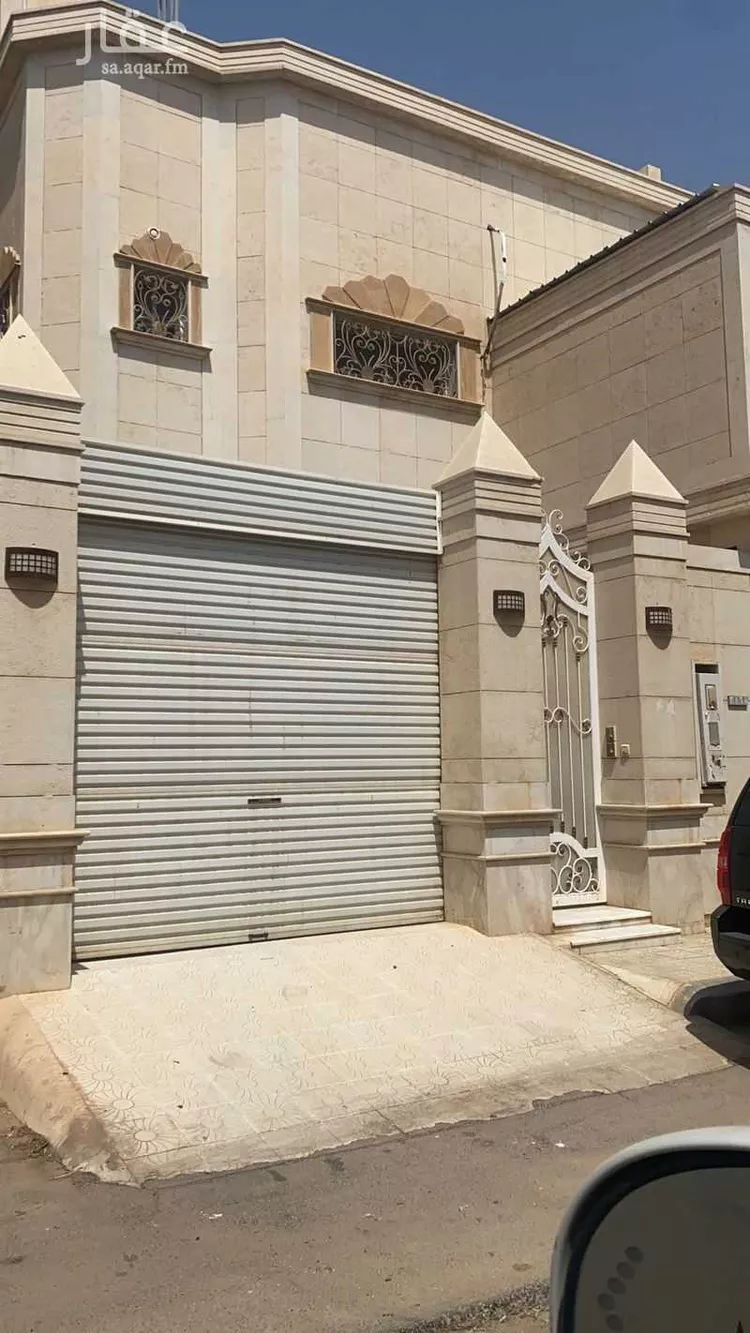فيلا للإيجار في شارع فهد عبدالرحمن الشريدة, حي النهضة, بريدة