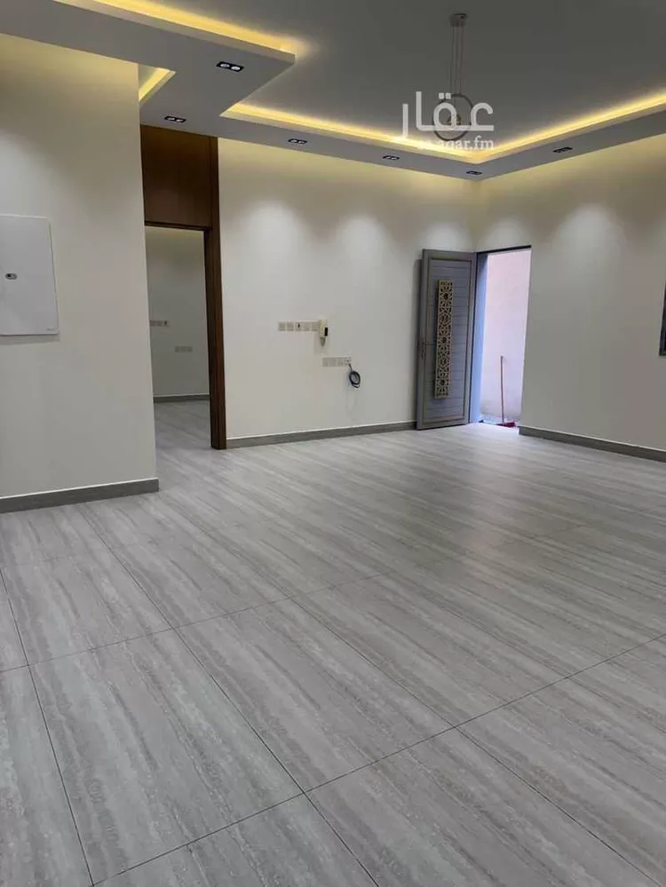 دور للبيع في شارع العام, حي الجنادرية, مدينة الرياض, منطقة الرياض صورة 2