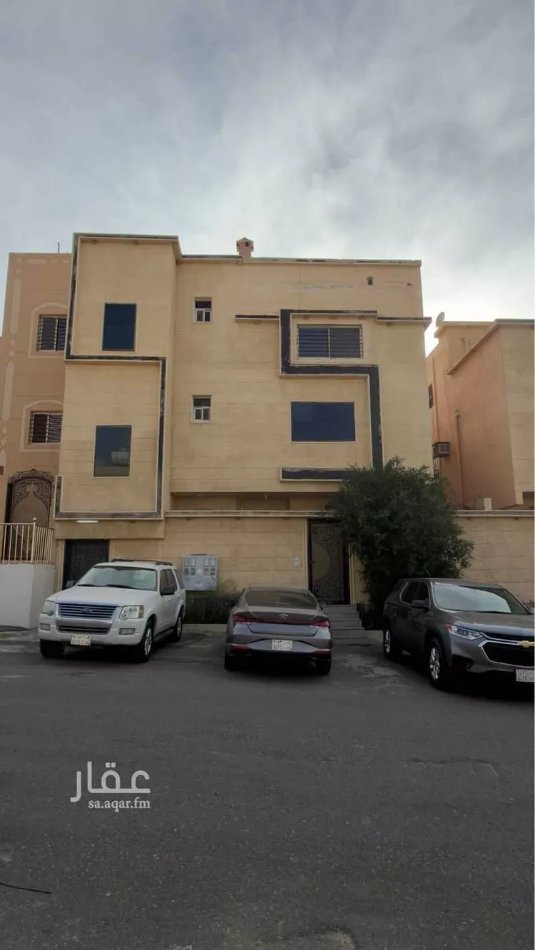 عمارة للبيع في شارع ابي المظفر الكناني, حي النور, مدينة خميس مشيط, منطقة عسير صورة 2