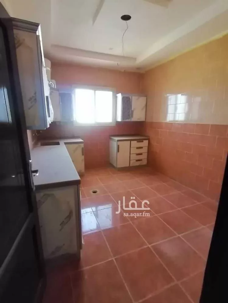 عمارة للإيجار في شارع كعب ابن حذيفة, حي النهضة, مدينة تبوك, منطقة تبوك صورة 5