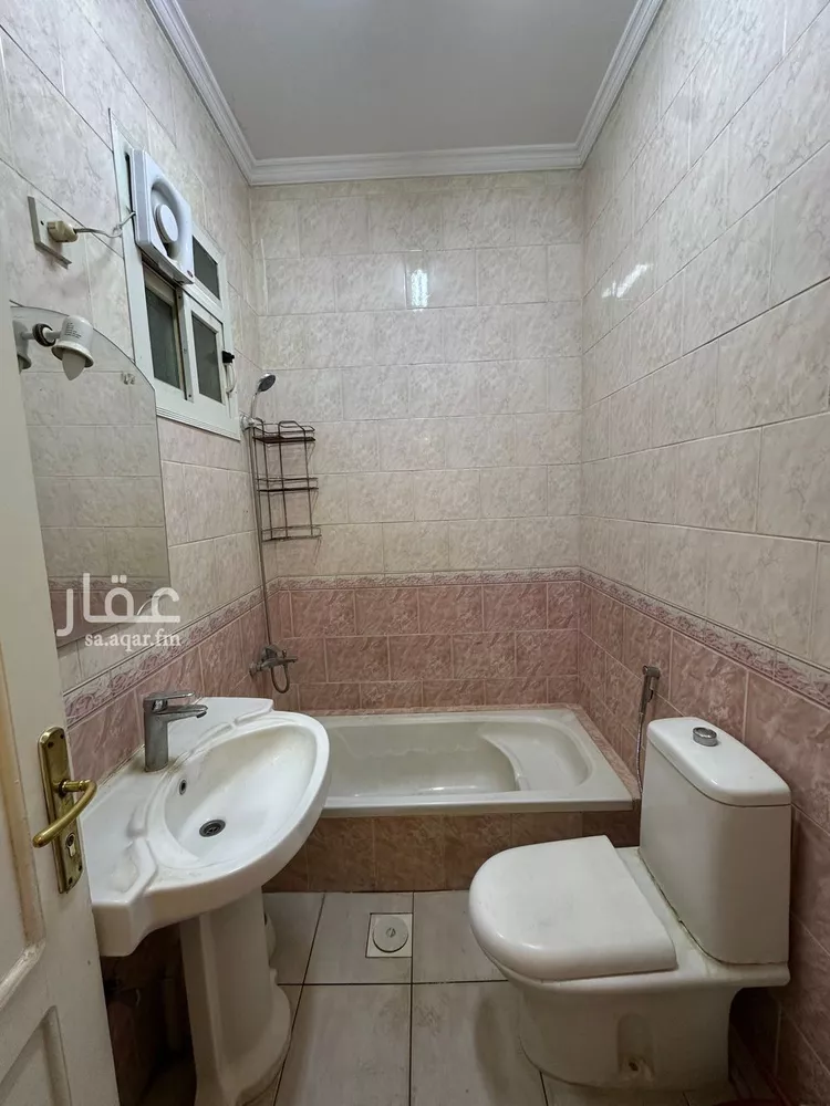 Apartment for Rent in Tabuk Al Manshiah Al Kadimah 7