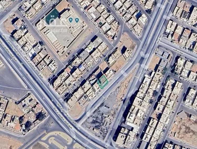 عمارة للإيجار في شارع كعب ابن حذيفة, حي النهضة, مدينة تبوك, منطقة تبوك