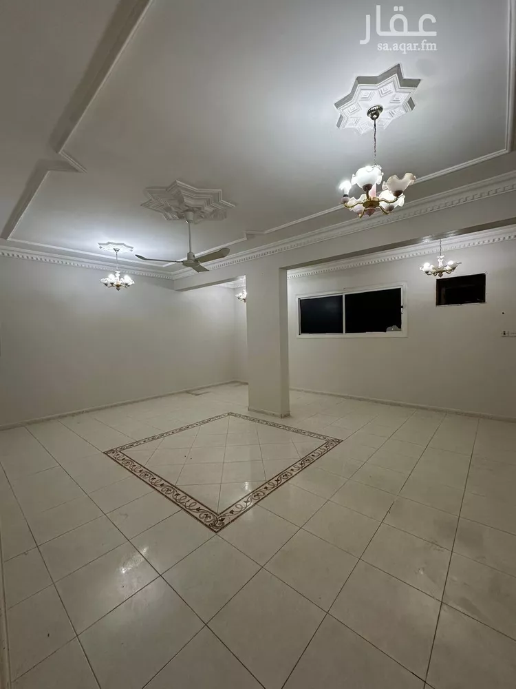 شقة للإيجار في شارع بلال بن رباح, حي البلدة القديمة, مدينة تبوك, منطقة تبوك صورة 4