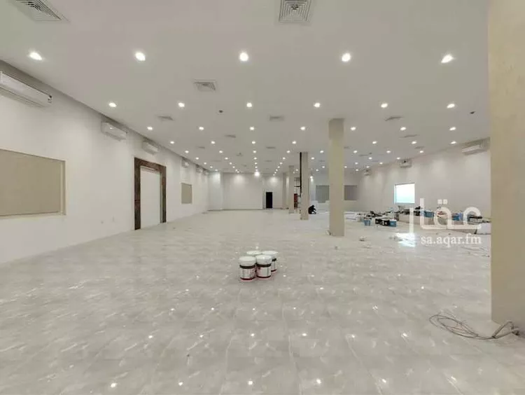 عمارة للبيع في شارع طريــق الملك فهــد بن عبد العزيــز, حي صبابة, مدينة حائل, منطقة حائل صورة 5